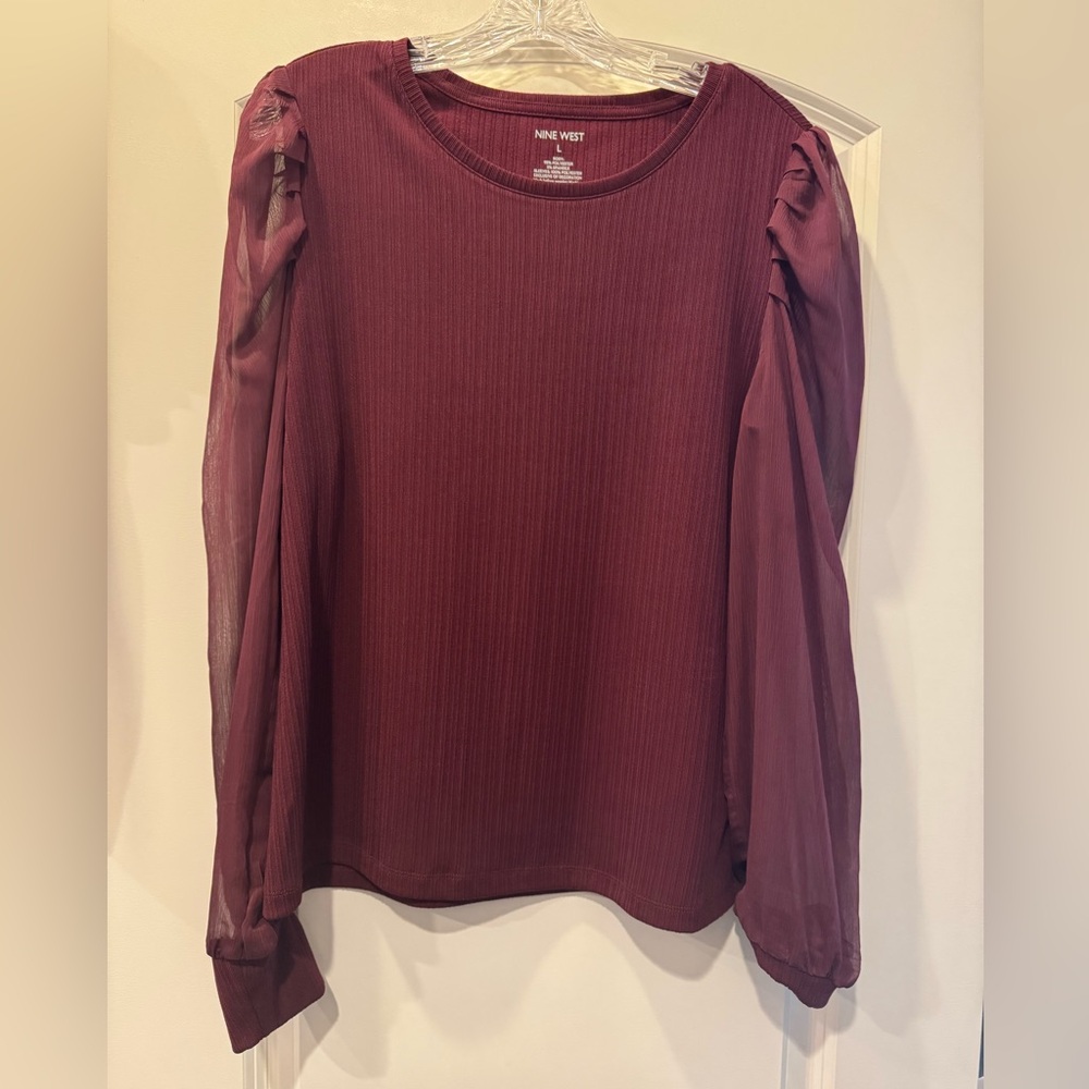 Nine West - Women’s Long Sleeve Blouse with Sheer Sleeves - Excellent Condition